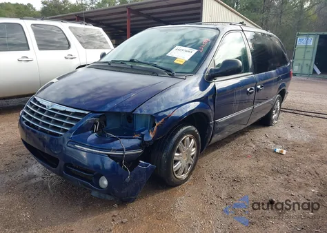2005 Chrysler Town & Country Limited z USA, uszkodzony, nr VIN 2C8GP64L35R232508